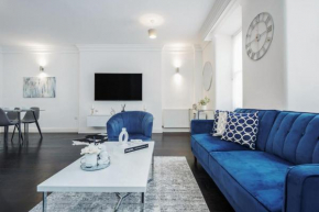 The Harrods Residence with AC